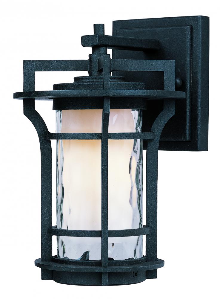 Oakville EE 1-Light Outdoor Wall Lantern